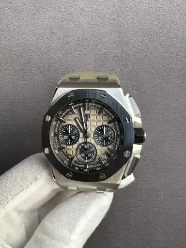 Audemars Piguet Royal Oak Offshore Chronograph Taupe “Smoke Dial“